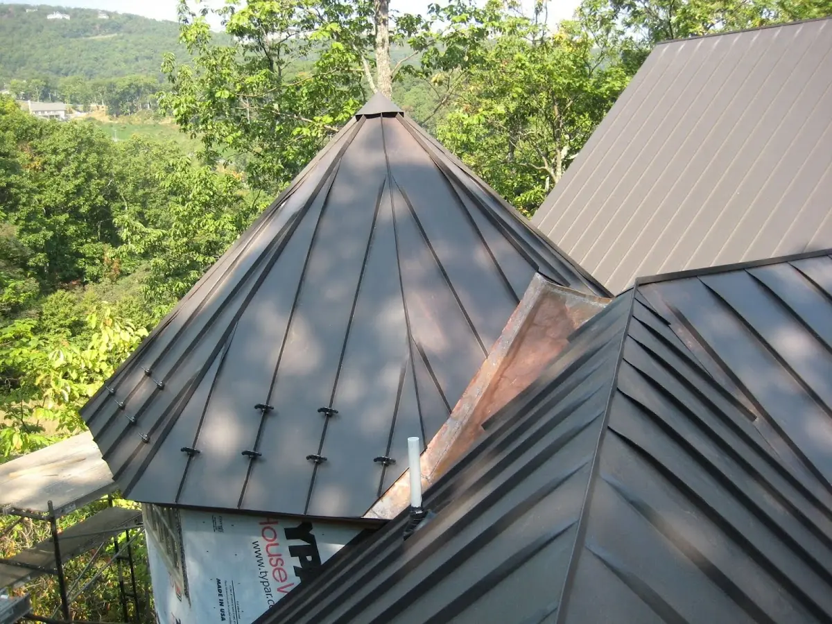 Professional Gutter Cleaning by Craftsman Roofing in Jessup